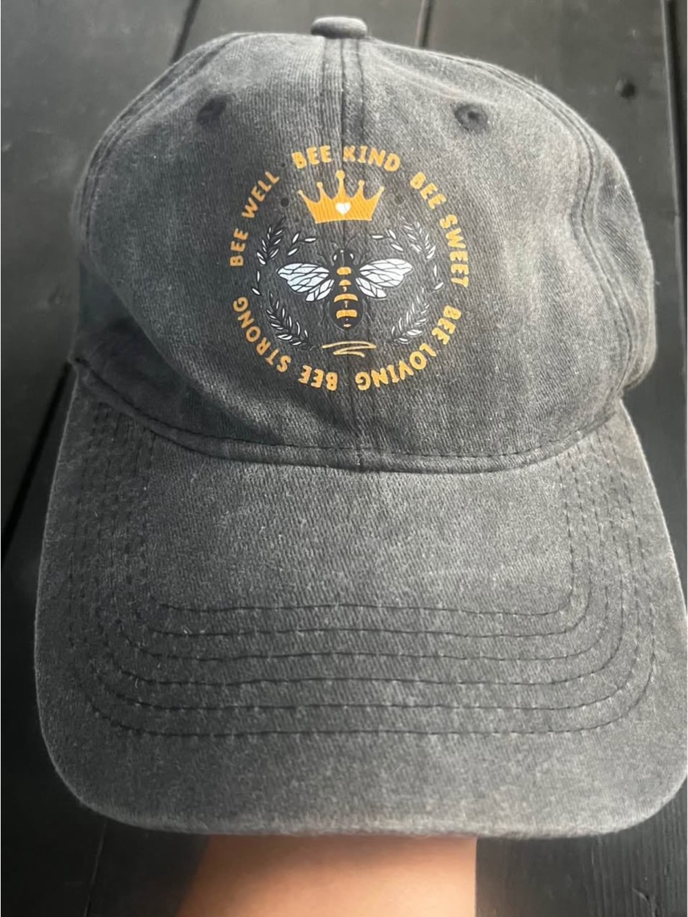 Bee hat - Picture 2 of 2